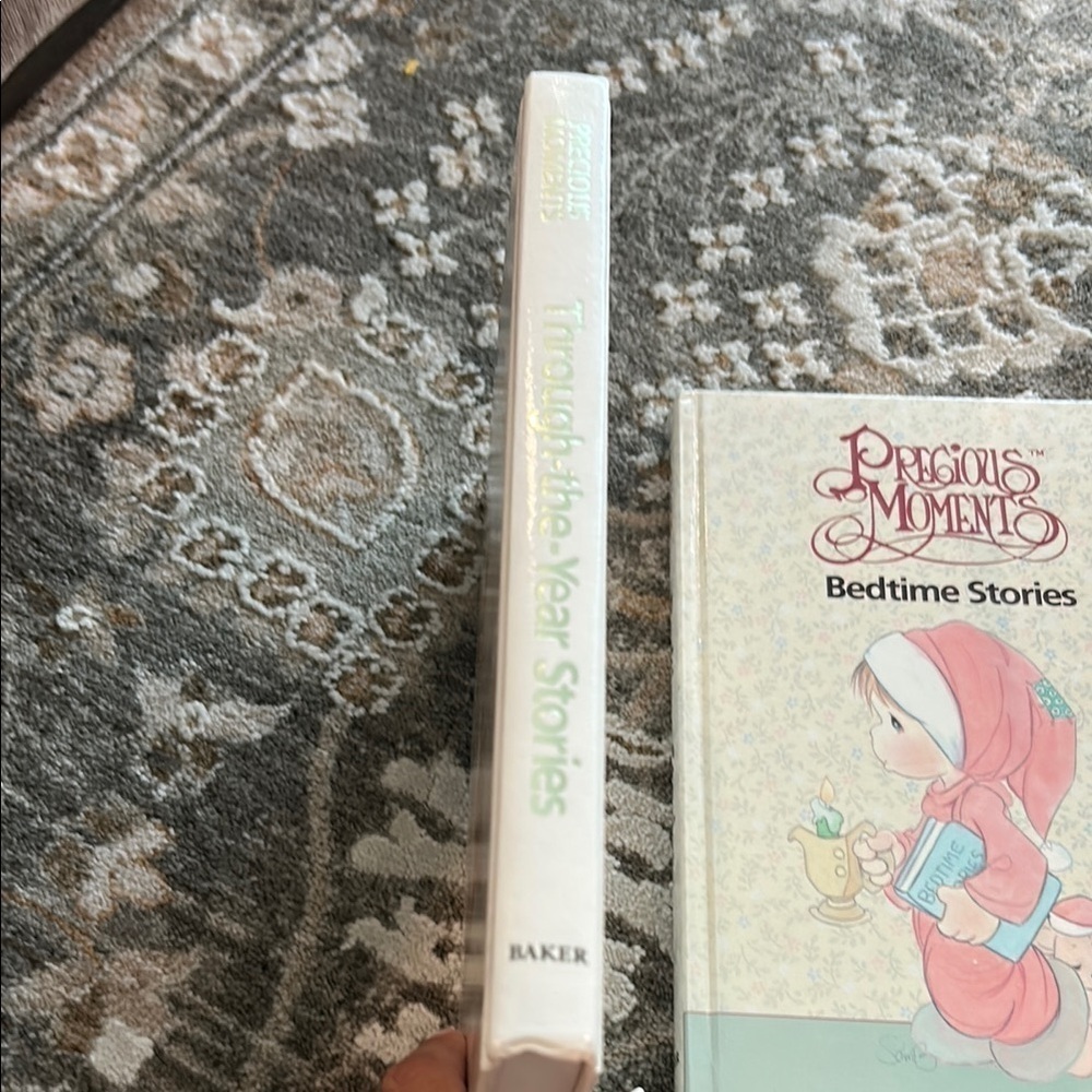 Precious Moments Storybook Set - Cream and Blue vintage from 1988 - Picture 5 of 12